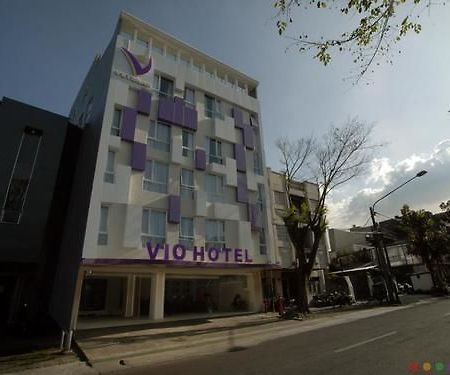 Vio Westhoff Hotel Bandung Exterior photo